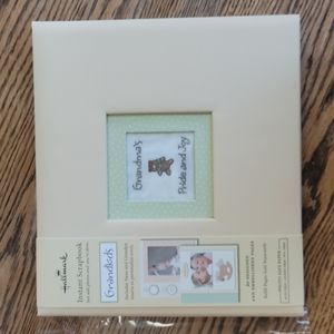 Hallmark Grandkids Instant Scrapbook